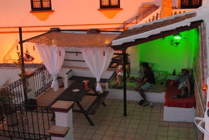 Casa Babylon Backpakers Hostel Малага Екстер'єр фото