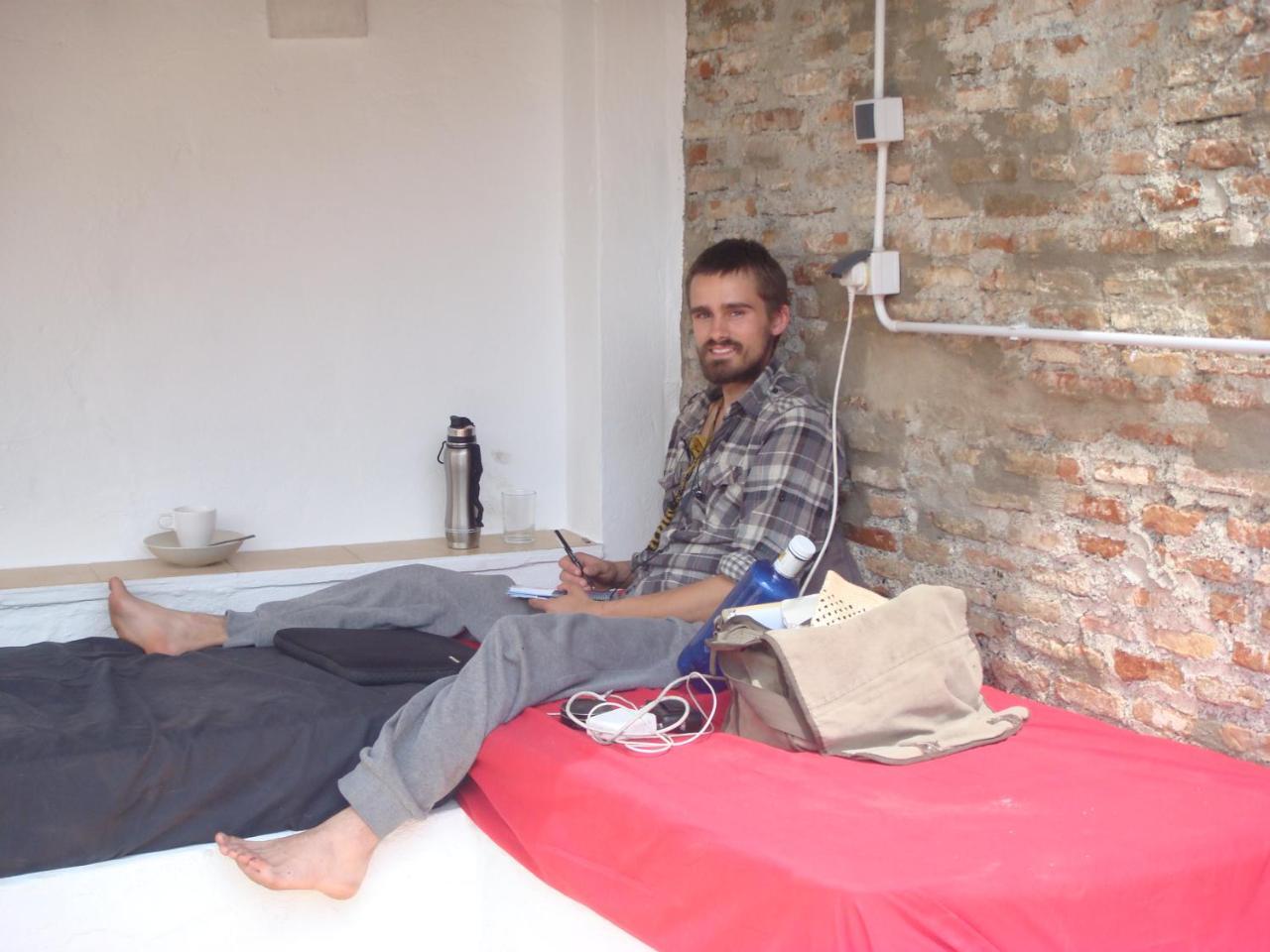 Casa Babylon Backpakers Hostel Малага Екстер'єр фото
