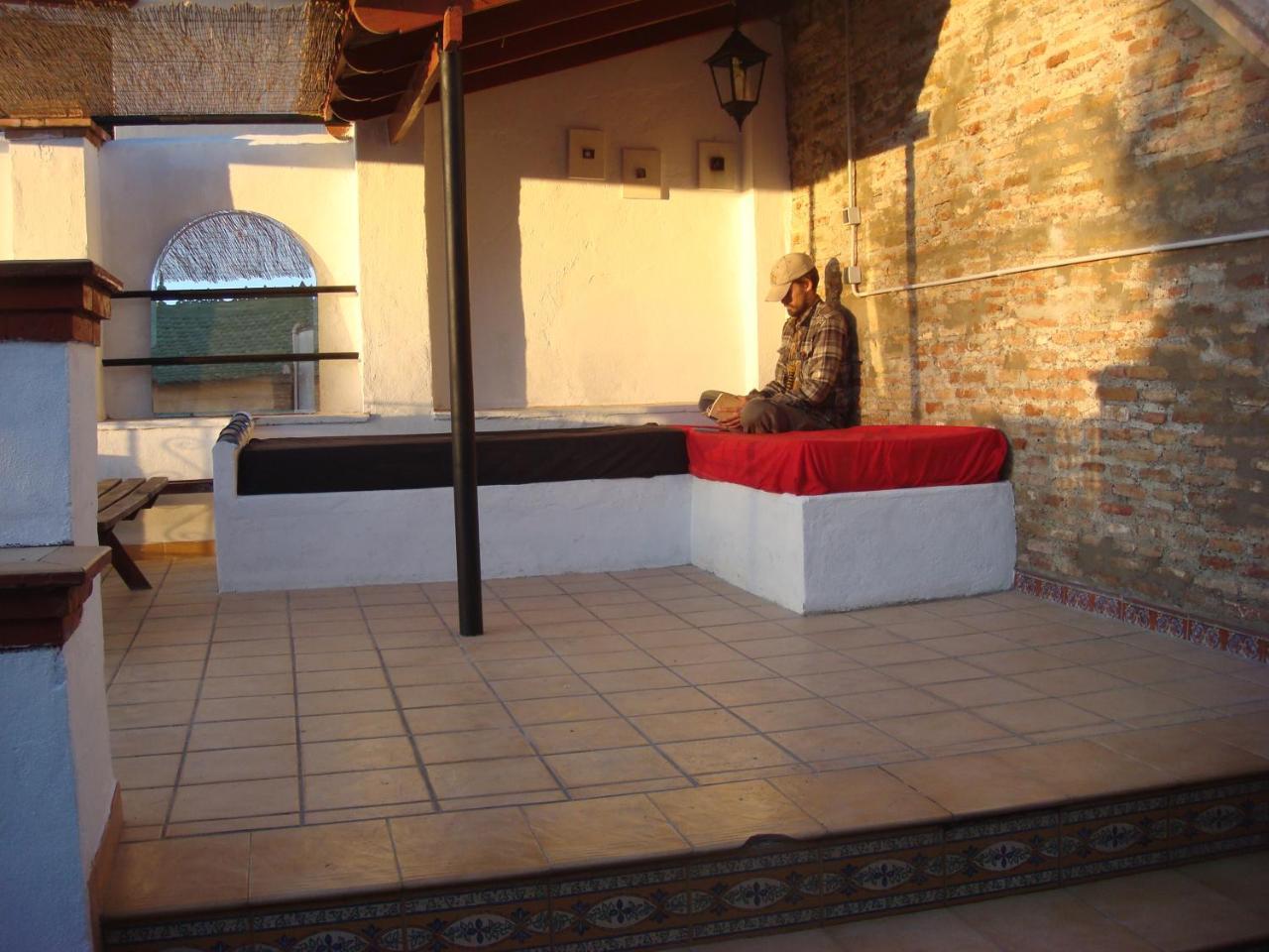 Casa Babylon Backpakers Hostel Малага Екстер'єр фото